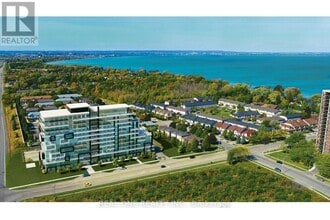 Building Photo - 461 Green Rd