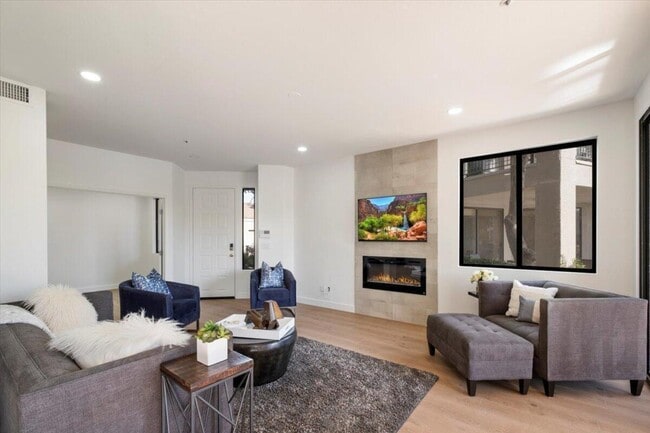 Photo - 7700 E Gainey Ranch Rd Apartment