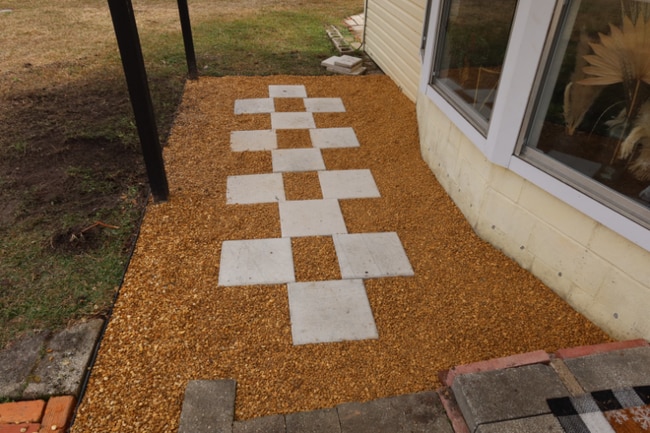 Building Photo - 711 N Hubbard St