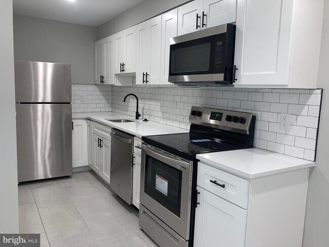 Foto del edificio - 5410 Pine St