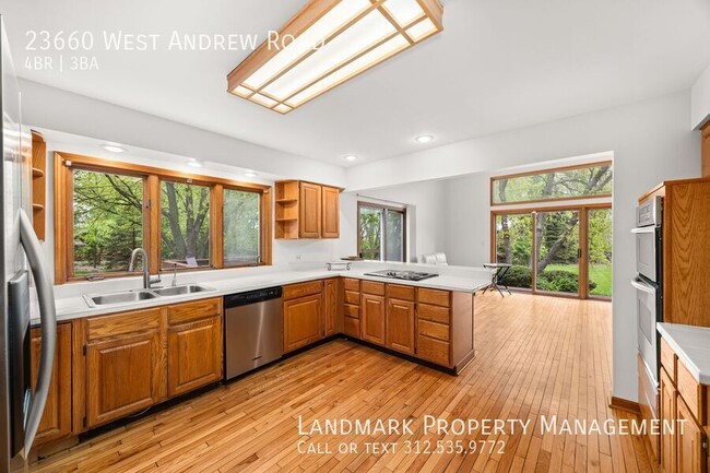 Foto del edificio - 23660 W Andrew Rd