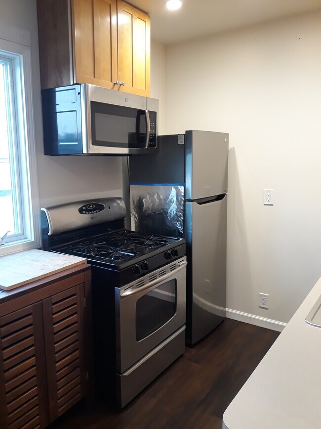 Foto del edificio - 2645 S El Camino Real