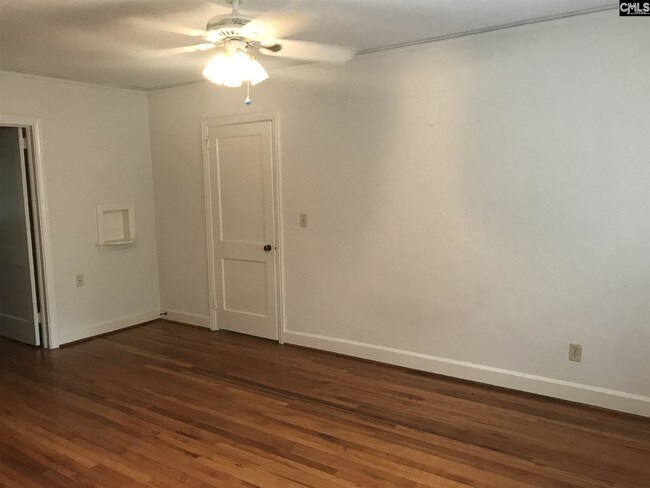 Building Photo - 433 Waccamaw Ave