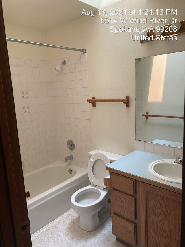 Building Photo - 5912 W Wind River Dr