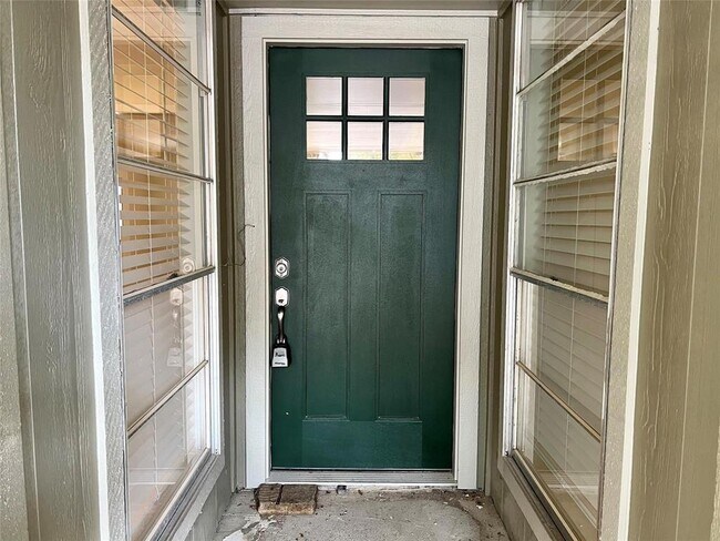 Foto del edificio - 1705 Westwind Dr