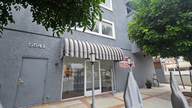 Building Photo - 5541 Fulcher Ave