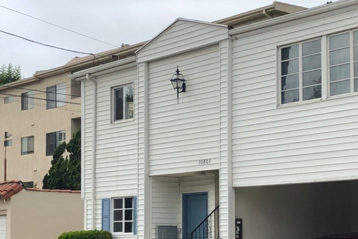 Ground floor Unit - 10801 La Grange Ave