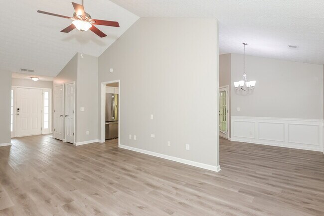 Foto del edificio - 300 Windsor Brook Ln SE