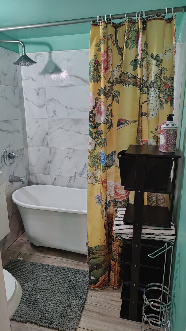 Foto del edificio - 4835 Mystere Ln SW