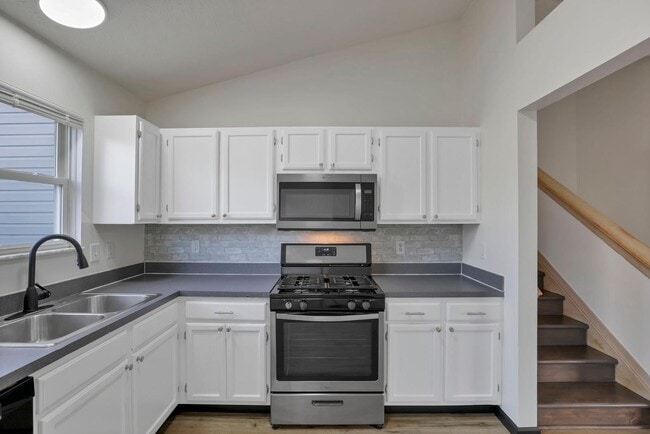 Foto del edificio - 950 Robmeyer Dr