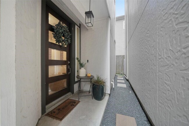 Foto del edificio - 713 Nicholson St
