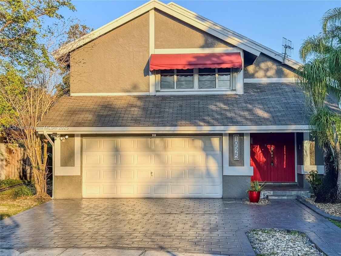 Foto principal - 10525 SW 130th Ct