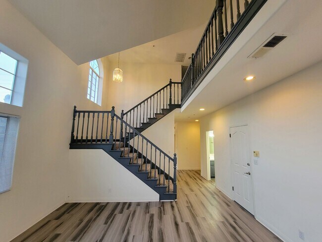 Foto del edificio - 1600 Perkins Ln