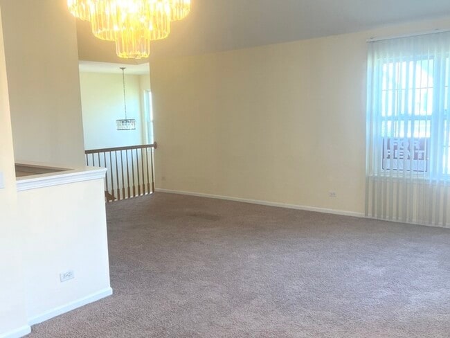 Building Photo - 448 Bay Tree Cir