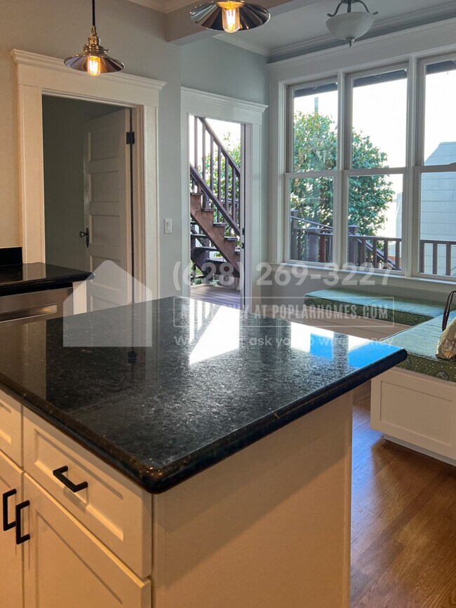 Foto del edificio - 709 5th Ave