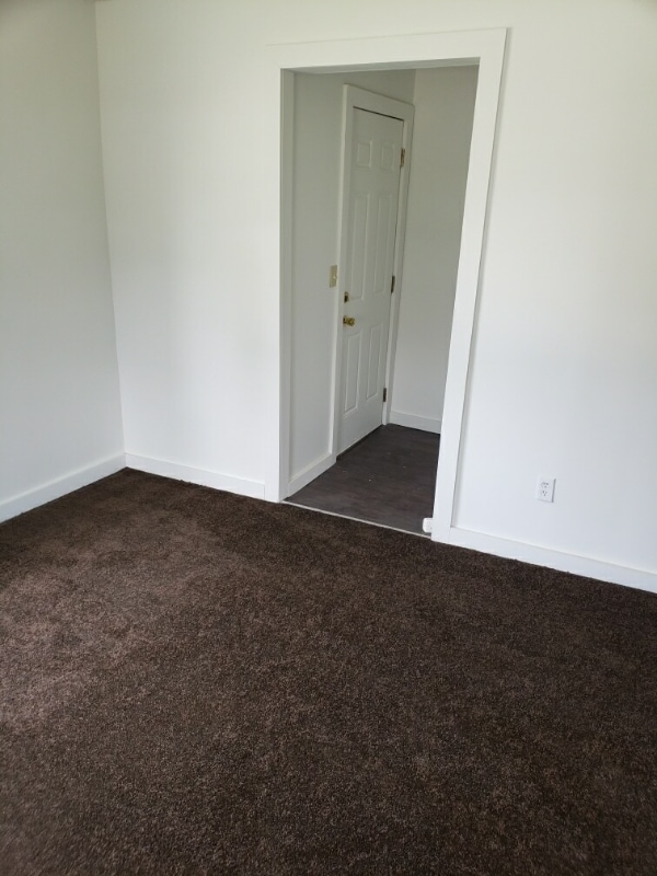 411 E 36th St, Marion, IN 46953 House Rental in Marion, IN