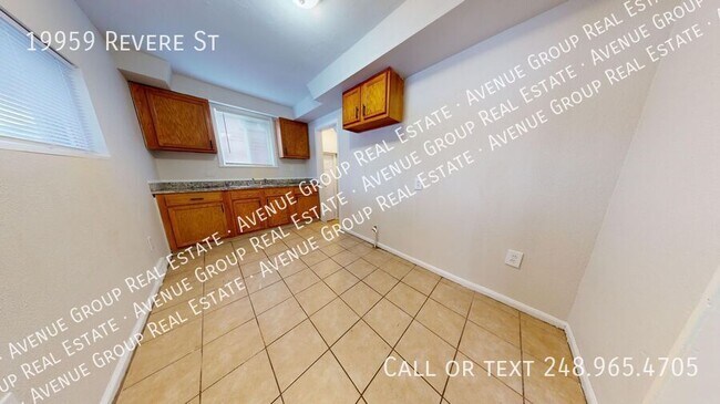 Building Photo - 19959 Revere-lovely single-family bungalow...