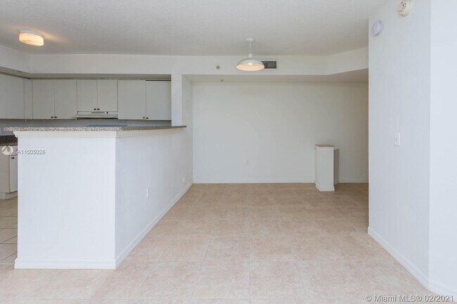 Foto del edificio - 13770 NE 3rd Ct