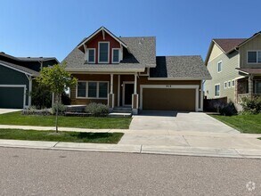 Building Photo - 915 Ridge Runner Dr