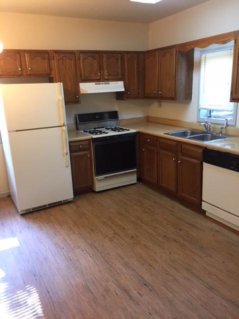 Building Photo - 1605 Hinkson Ave