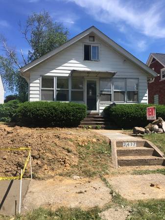 Primary Photo - 2 bedroom home