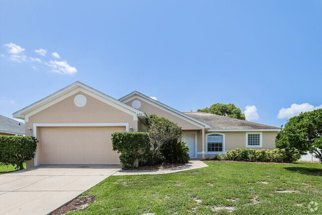 Building Photo - 6768 Highlands Creek Loop