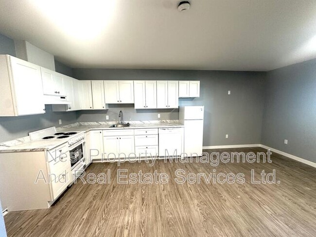 Building Photo - 626 Kinchant St