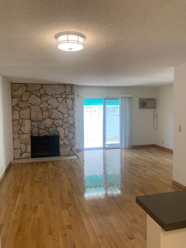 Building Photo - Rose Kelton Apartments