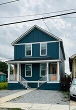 Building Photo - 2630 Myrtle St