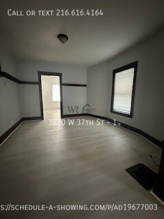 Foto del edificio - 3870 W 37th St