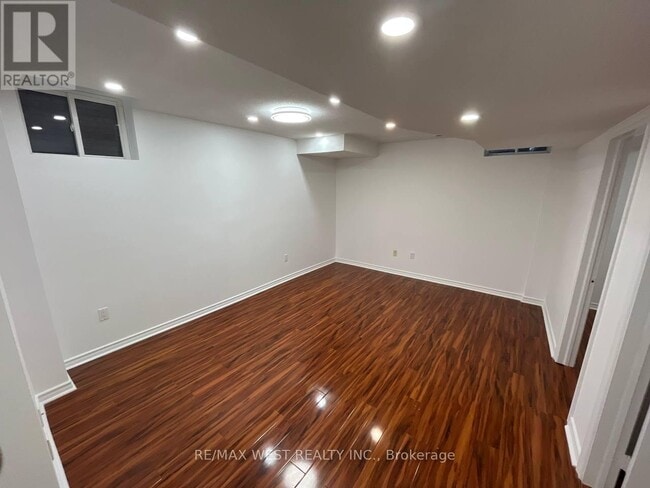 Photo du bâtiment - 157 Hollywood Hill Cir