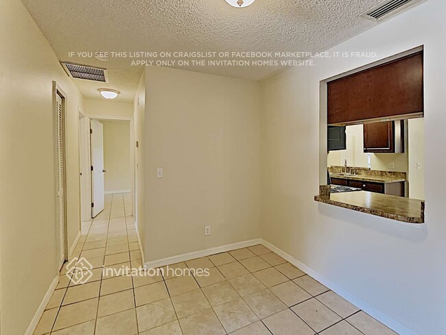 Foto del edificio - 104 Ramblewood Dr