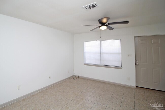 Foto del edificio - 4964 W Spencer Field Rd