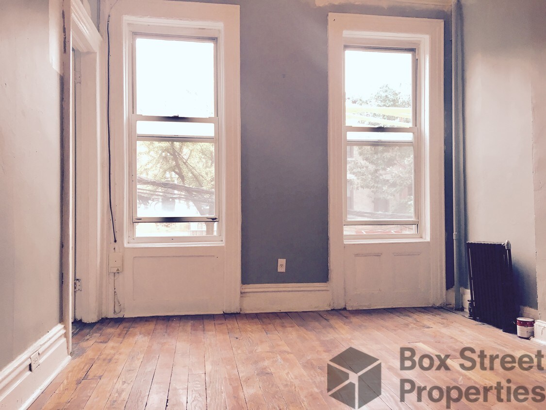 Foto principal - 578A Morgan Ave