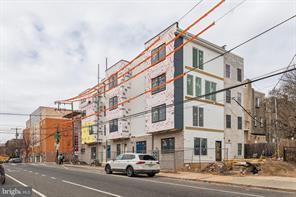 Building Photo - 601 N 34th St