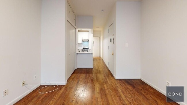 Foto del edificio - 216 E 85th St