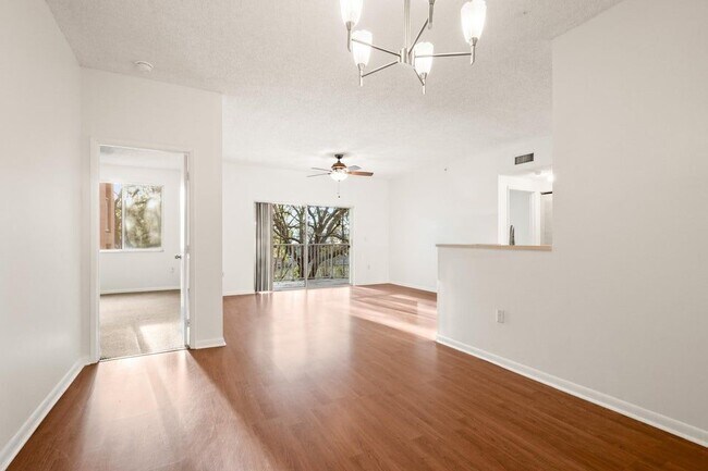 Foto del edificio - 6960 SW 39th St