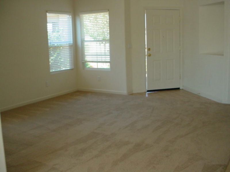 Building Photo - Great Elk Grove Home