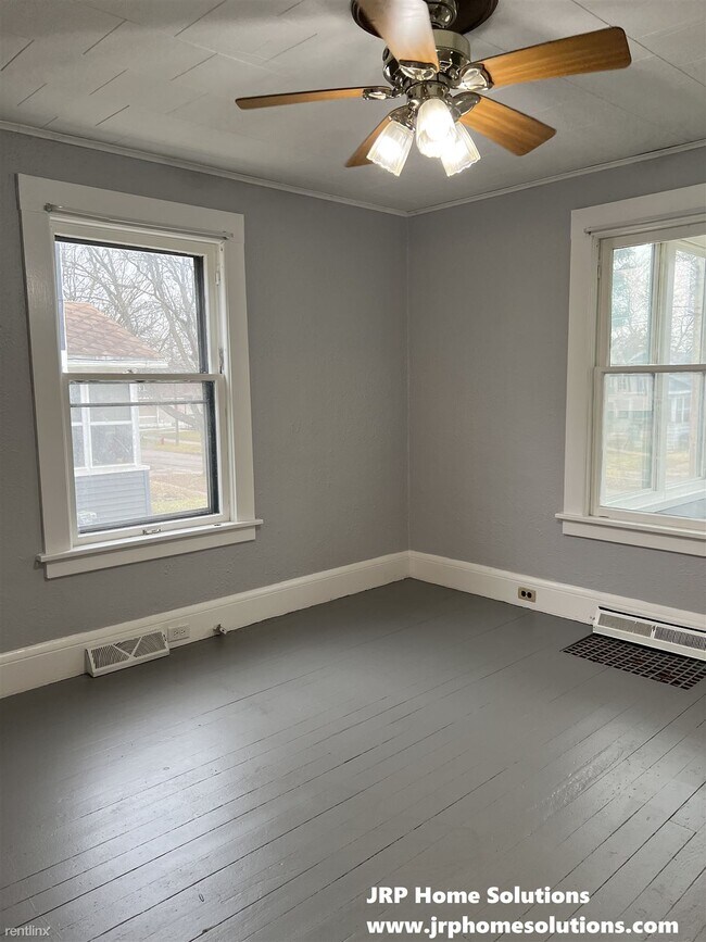 Foto del edificio - 3 br, 1 bath House - 619 Chester St