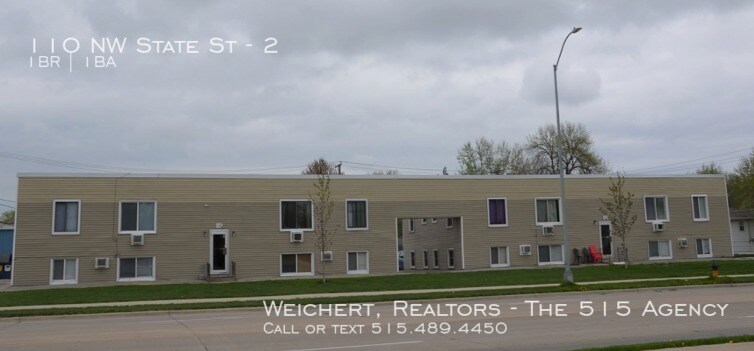 Primary Photo - 110 NW State St
