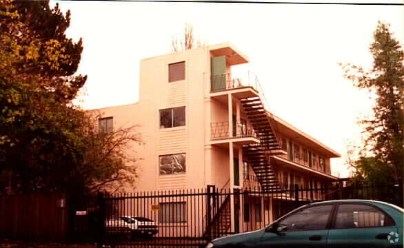 Foto del edificio - 1734 Blake St