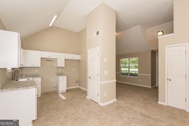 Building Photo - 4290 Ward Bluff Ct