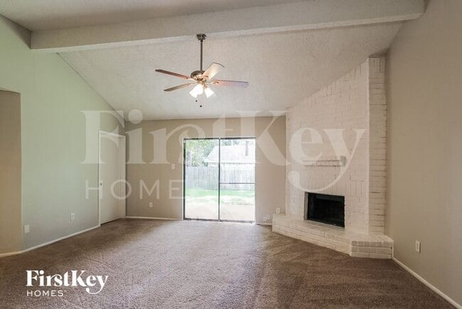 Building Photo - 2306 Peaceful Valley Dr