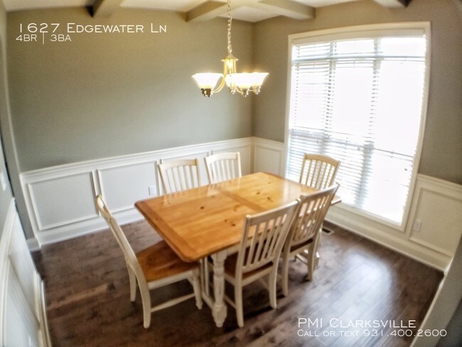 Building Photo - Contemporary Home in Farmington Subdivision