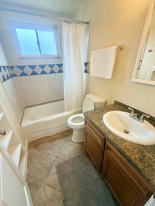 Bathroom - 2075 S Acoma St