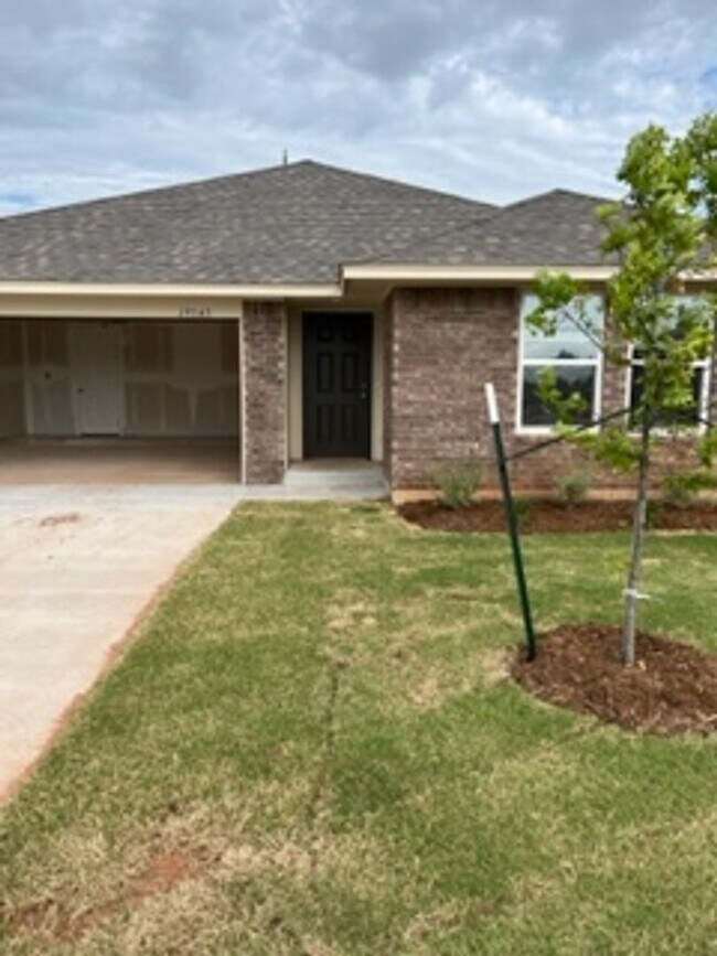 Building Photo - 19545 Conway Dr