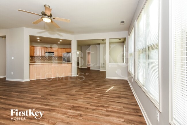 Building Photo - 3075 Highgreen Trail