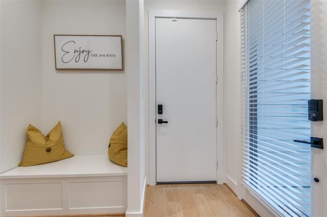 Foto del edificio - 1007 Mt Auburn Ave