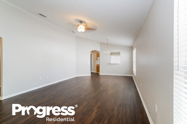 Foto del edificio - 12731 Evington Point Dr