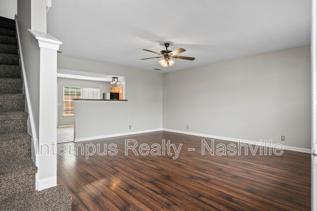 Building Photo - 415 Shoshone Pl